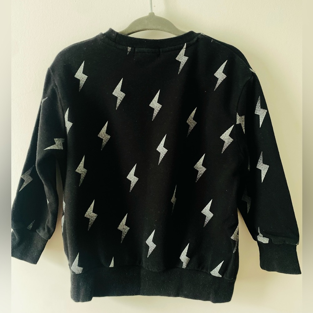 Black Lightning Bolt Kids Sweater 2T/3T - Picture 2 of 3